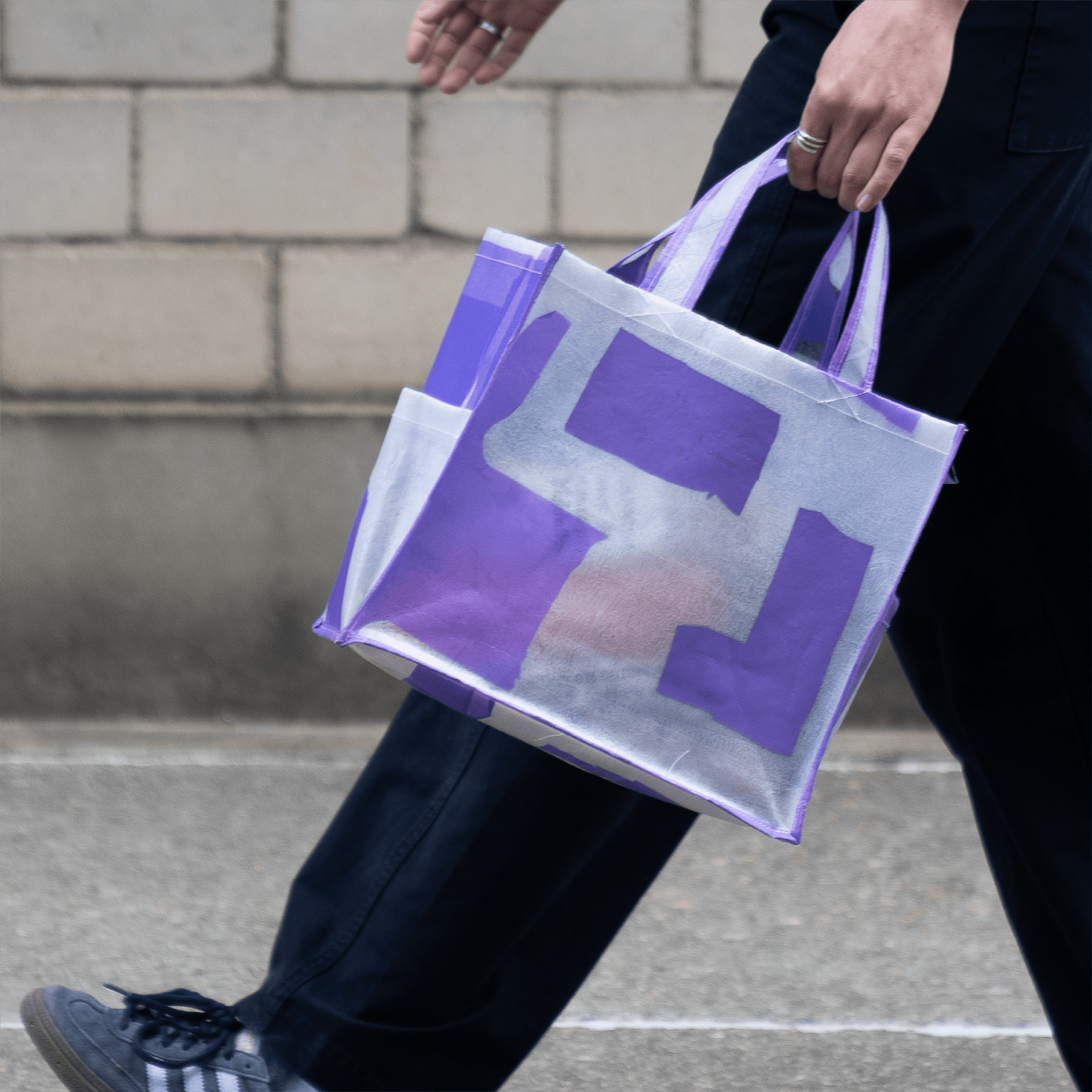 SHOPPER