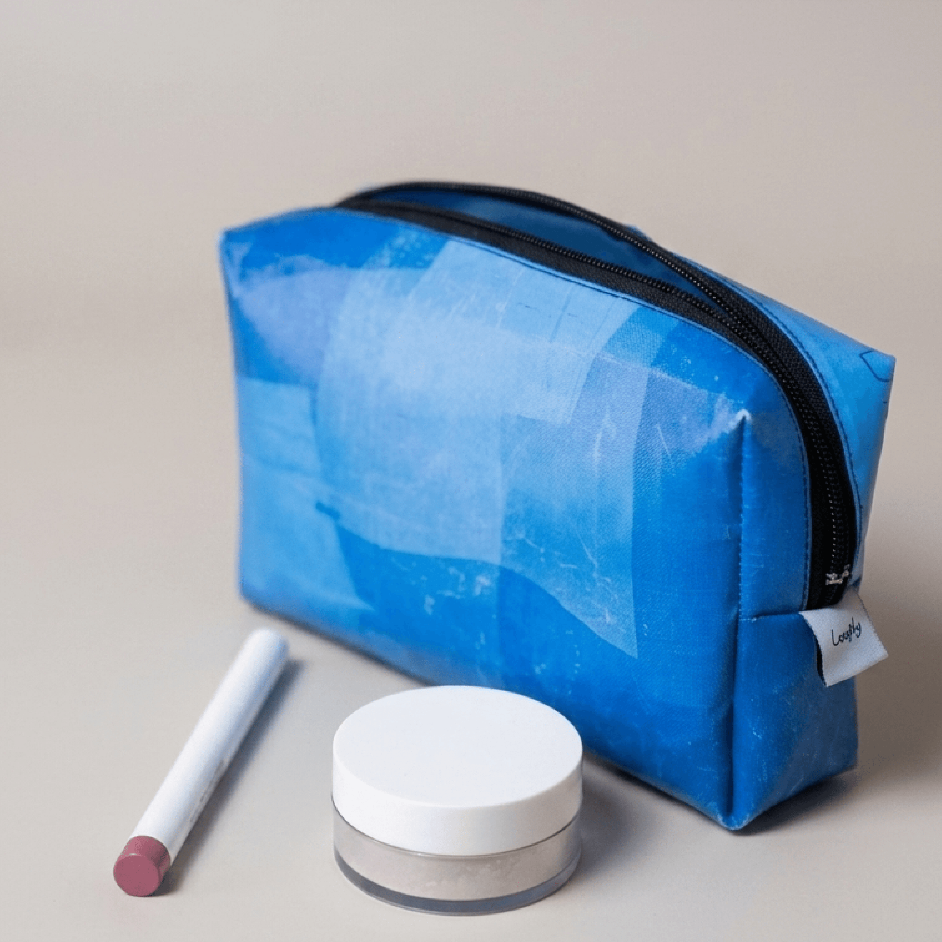 POUCH